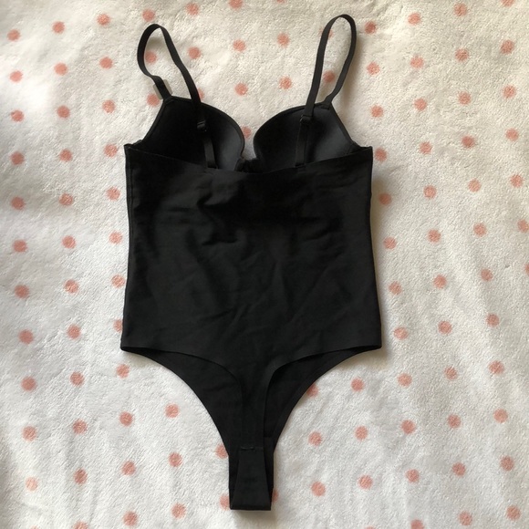 NWT La Senza Smoothing Bodysuit 🖤 - Picture 4 of 6